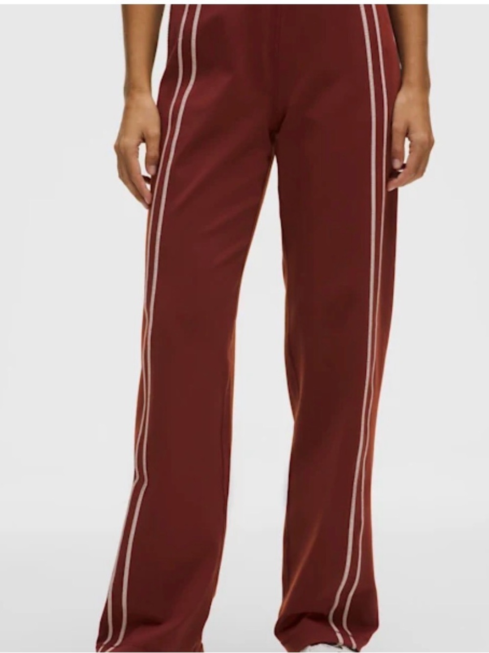 Lululemon define mid rise track pant